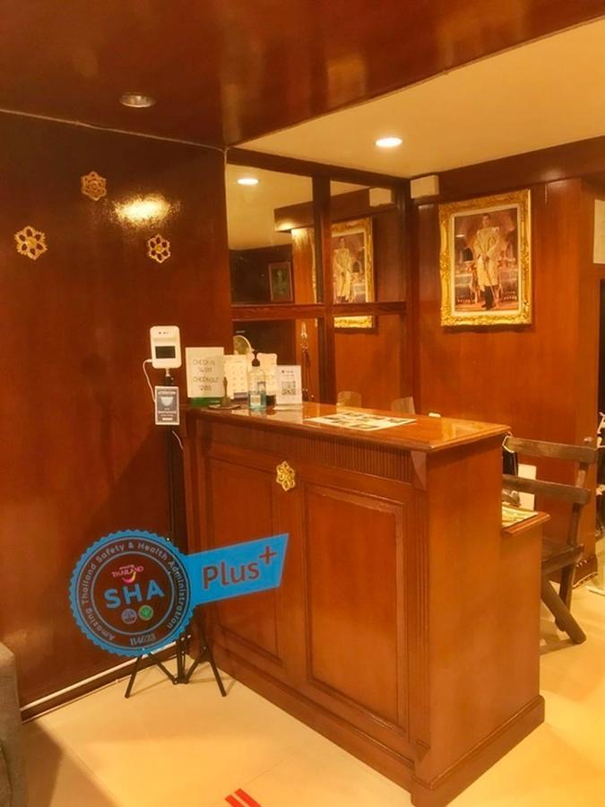 Le Tanjong House Hotel Patong Ngoại thất bức ảnh